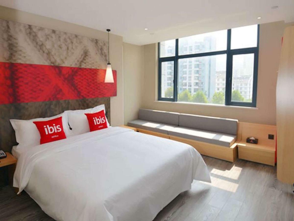 Ibis Nanjing Tianyin Avenue Hotel Exterior foto